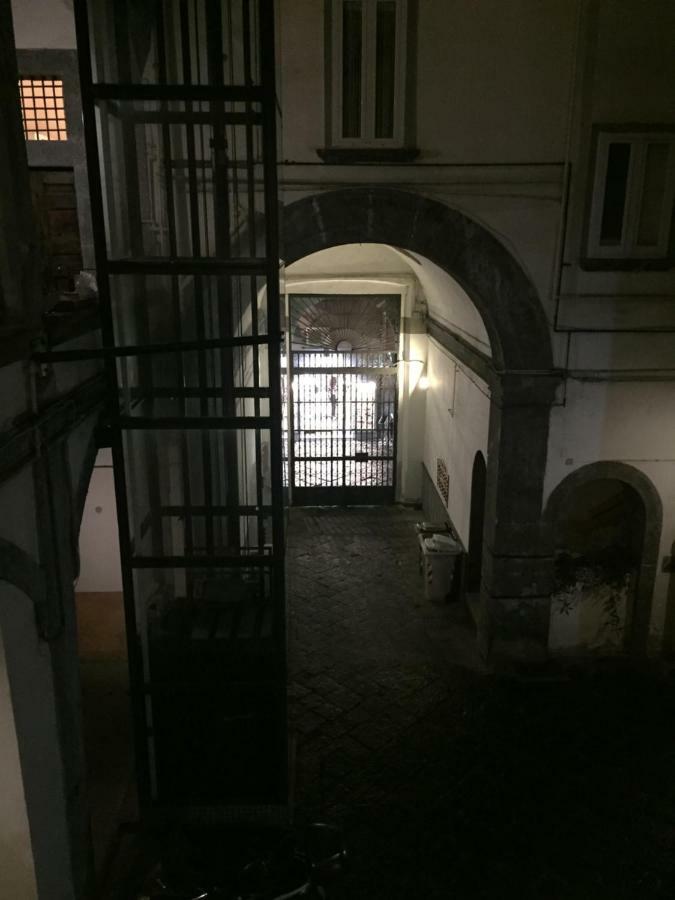 Cosyhomesuite Napoli Exterior photo